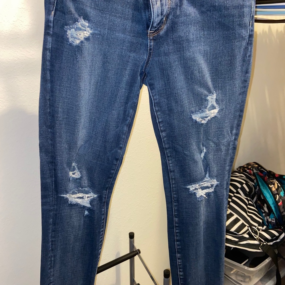 Ripped jeans